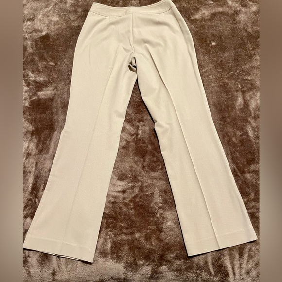 The Limited Pants 2-Piece Bundle - Picture 3 of 15